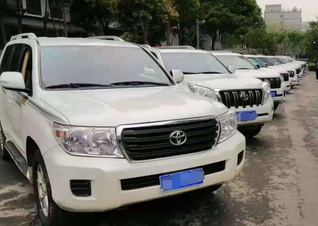 成都自駕租車多少錢一天？