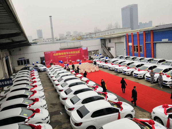 成都哪里可以租車帶司機(jī)？成都帶司機(jī)的租車公司推薦