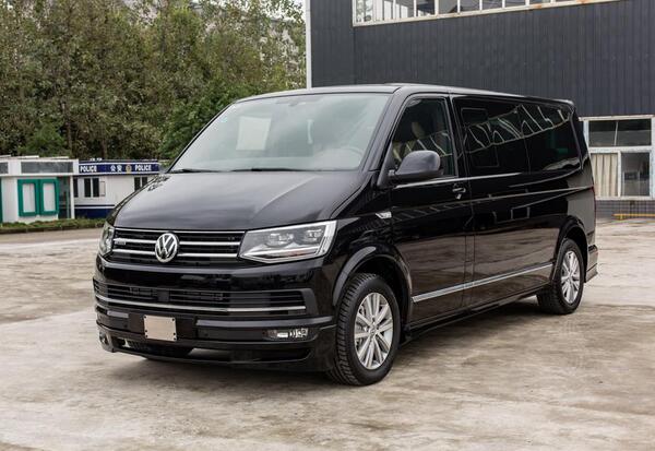 成都租車9座商務(wù)車多少錢？成都9座商務(wù)車租車帶司機(jī)費(fèi)用多少？