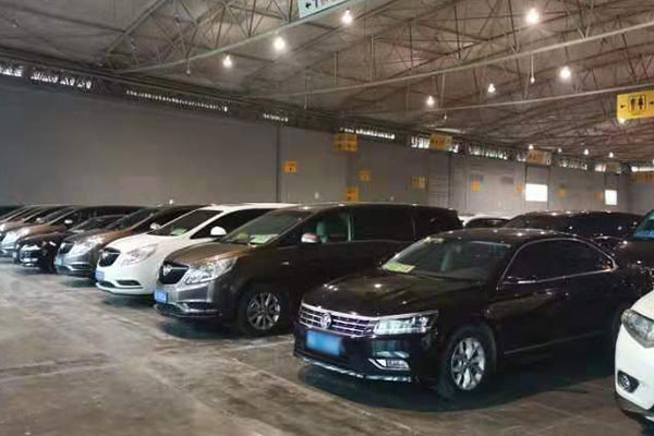 成都會議租車大巴39座帶司機多少錢一天？