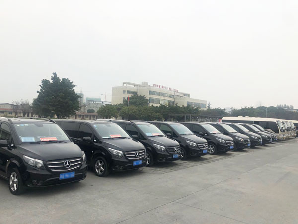 成都9座租車(chē)費(fèi)用多少？成都租車(chē)9座一天多少錢(qián)？