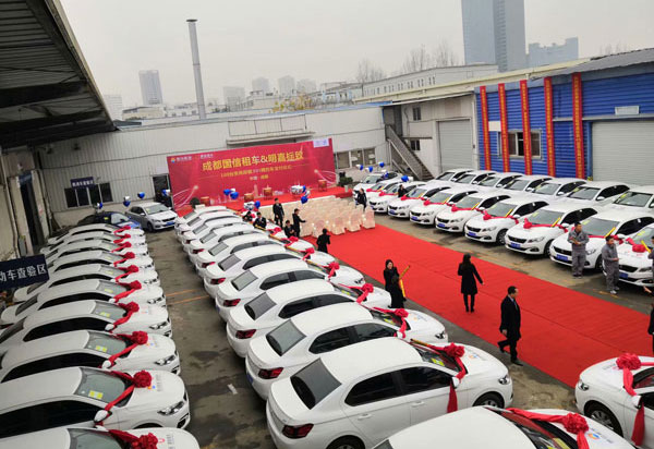 雙證滴滴網(wǎng)約車司機：壓抑了這么久，賺錢日子終于來了